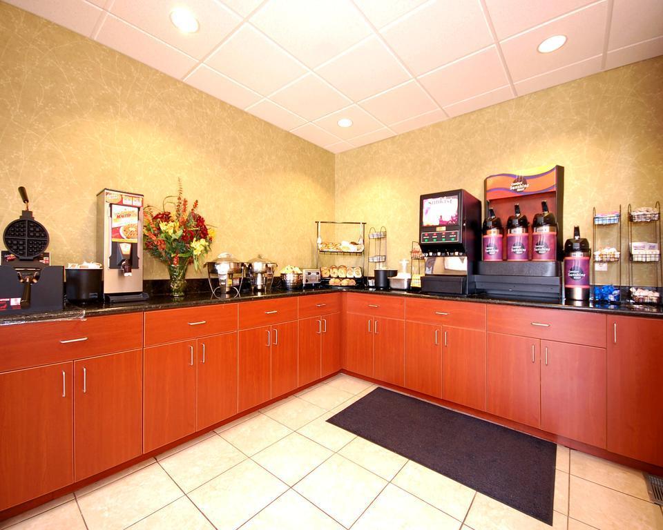 Comfort Inn & Suites Saratoga Springs Zewnętrze zdjęcie